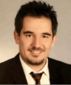 Doç. Dr. Orhan Akbulut